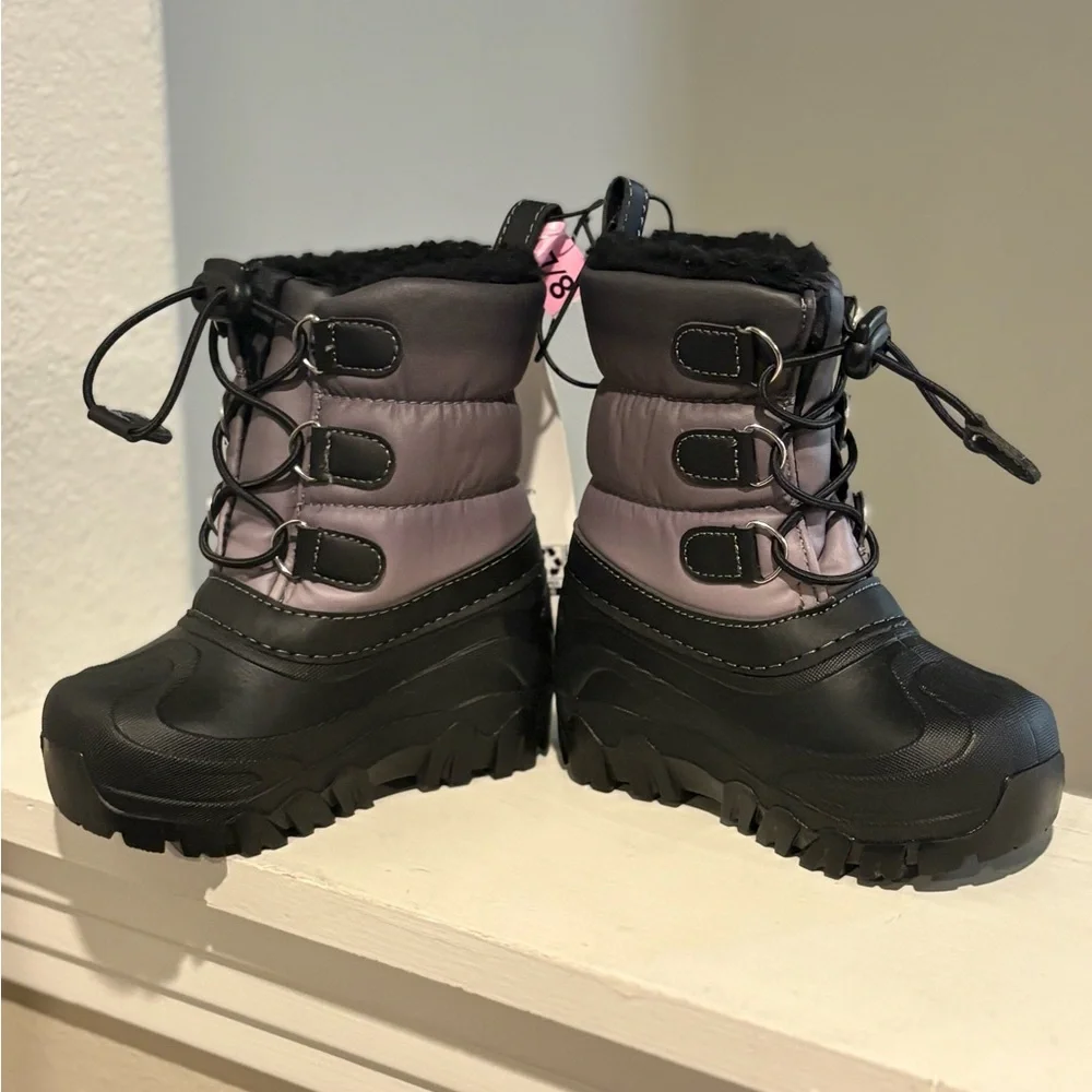 NWT Member's Mark Youth Kids Snow Boots, Size 7/8 Black Silver - Picture 2 of 5